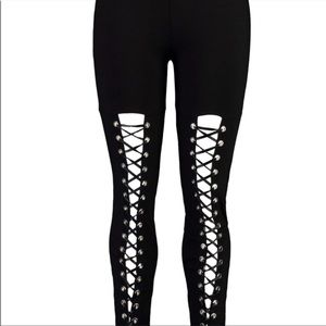Boohoo lace up QUALITY leggings